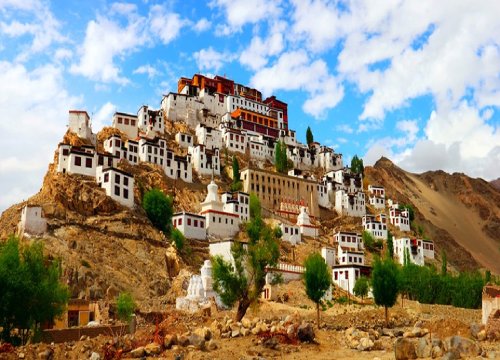 Amazing Ladakh with Turtuk Village 07 Days