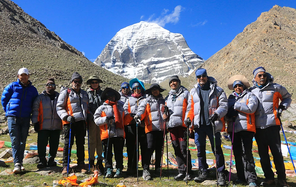 Breathtaking Kailash Mansarovar Landscape in Tibet